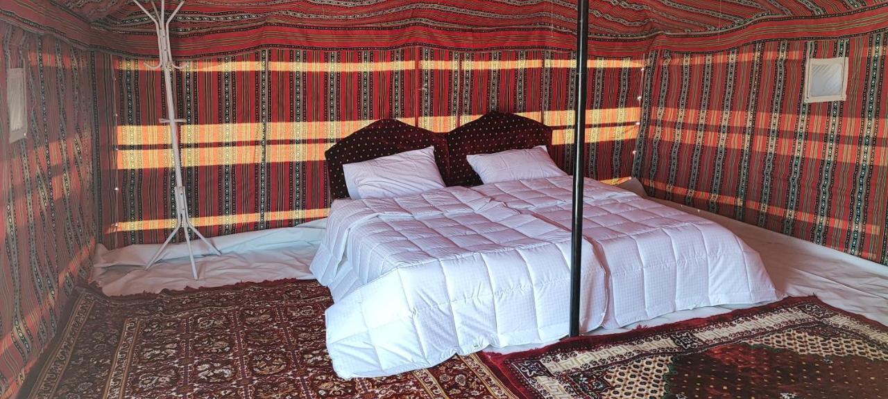 Private Desert Eco Camp Badīyah Esterno foto
