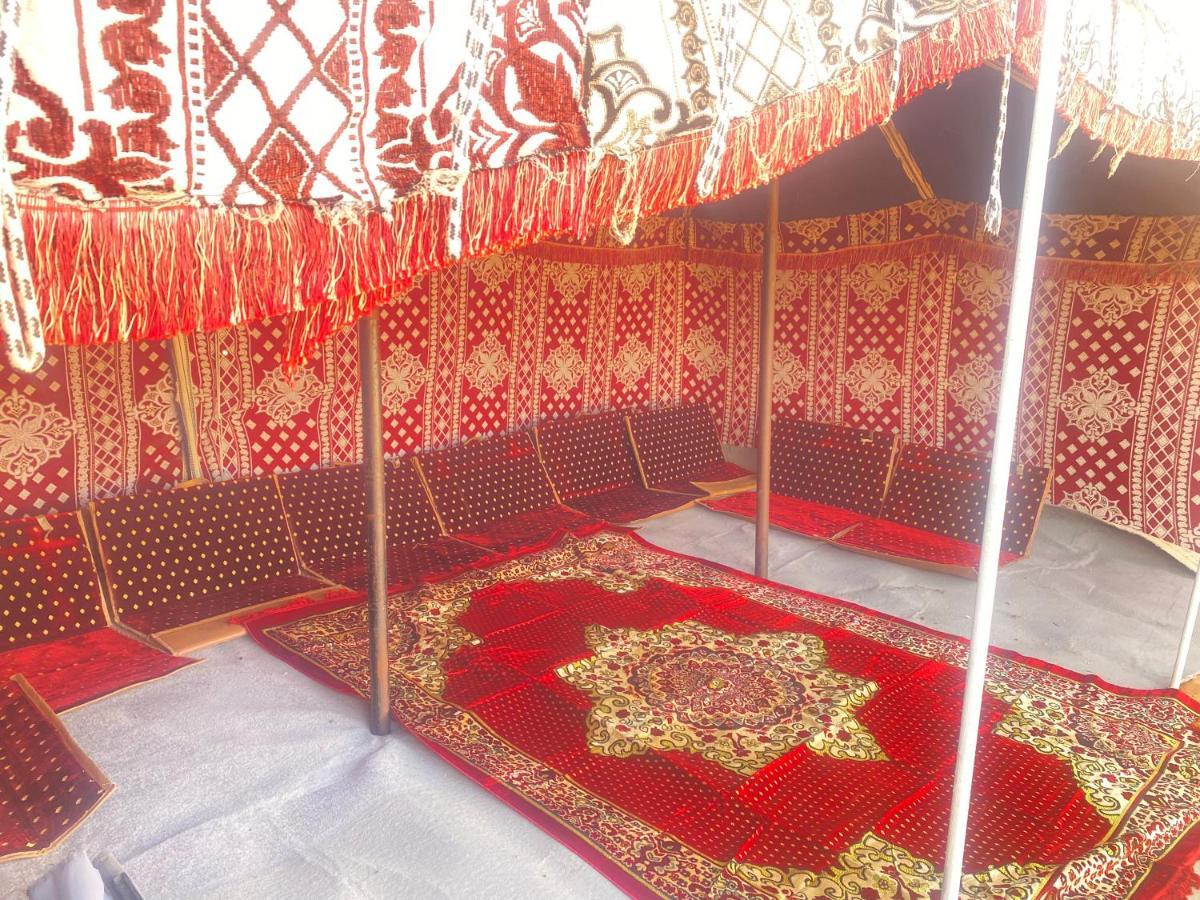 Private Desert Eco Camp Badīyah Esterno foto